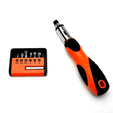 Desarmador con puntas intercambiables 8 pzs 