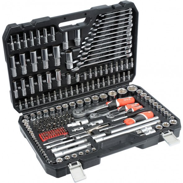 Juego ratchet y copas 1/4 3/8 & 1/2 215pzs 